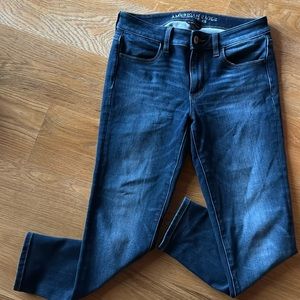 American Eagle crop jegging jeans